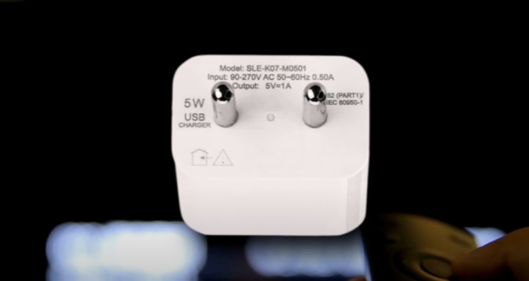 officiial-adapter-chromecast
